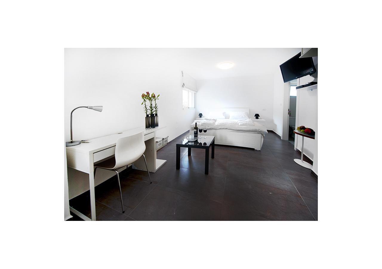 Boutique Apartment "Facing The Sea" Haifa Eksteriør billede